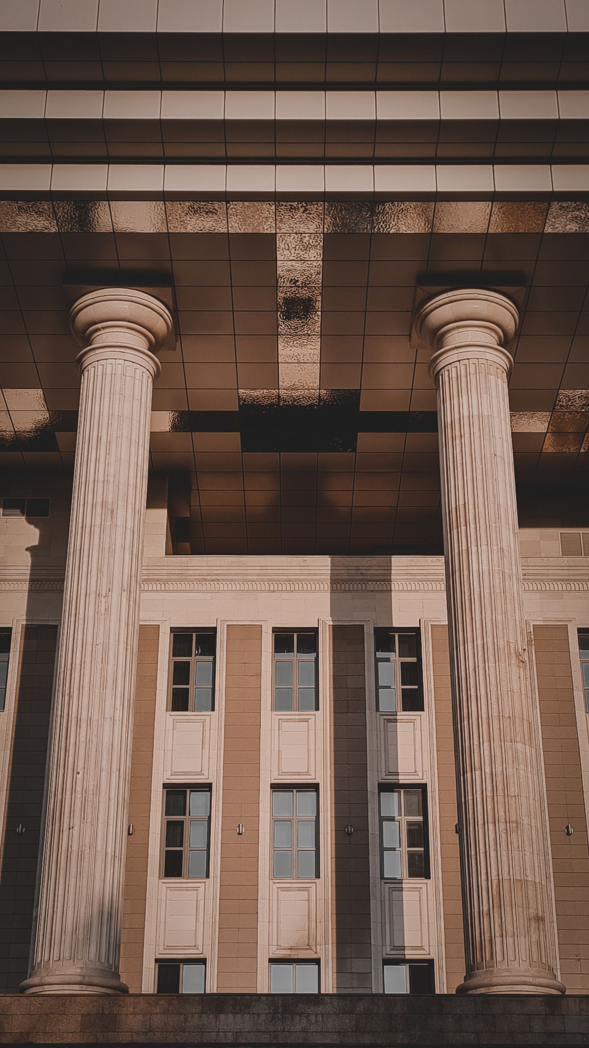 Courthouse columns preview for Northfield Legal demo